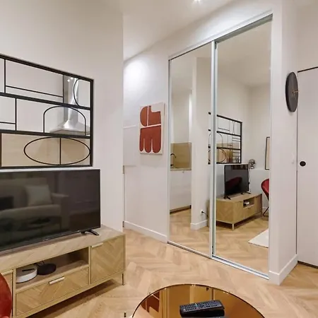 Apartment Cosy Cambodge Paris